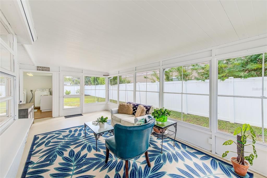 合同活跃: $450,000 (2 贝兹, 3 浴室, 1171 平方英尺)