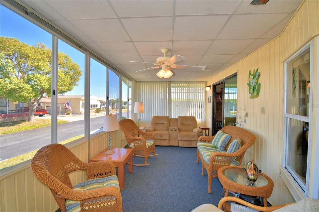 For Sale: $117,000 (2 beds, 2 baths, 1256 Square Feet)