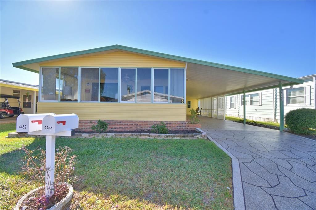 For Sale: $117,000 (2 beds, 2 baths, 1256 Square Feet)