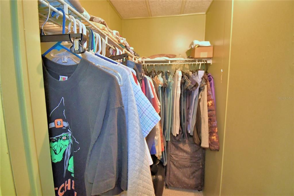 For Sale: $117,000 (2 beds, 2 baths, 1256 Square Feet)