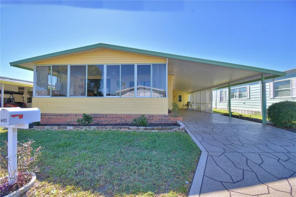 For Sale: $117,000 (2 beds, 2 baths, 1256 Square Feet)