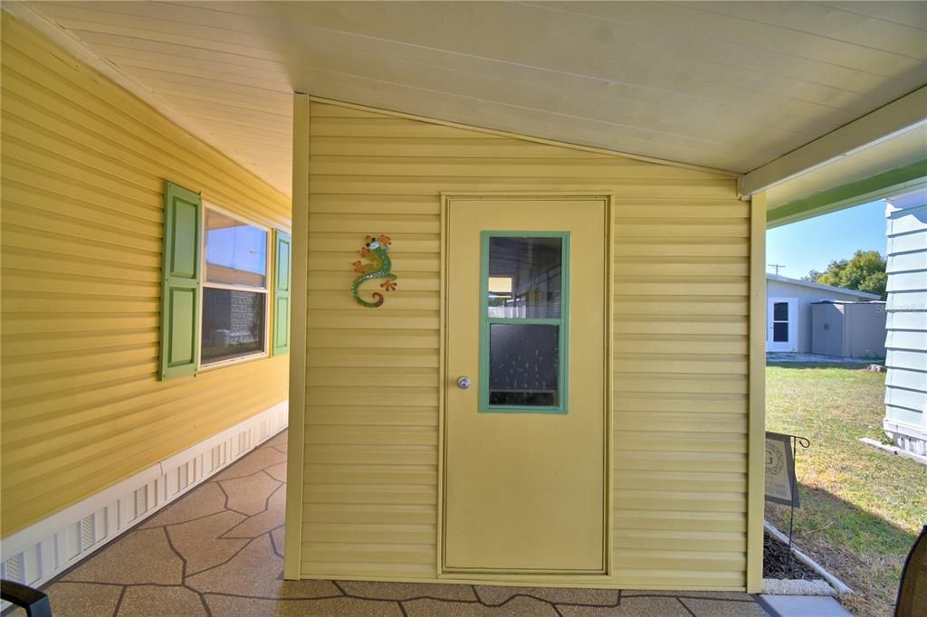 For Sale: $117,000 (2 beds, 2 baths, 1256 Square Feet)