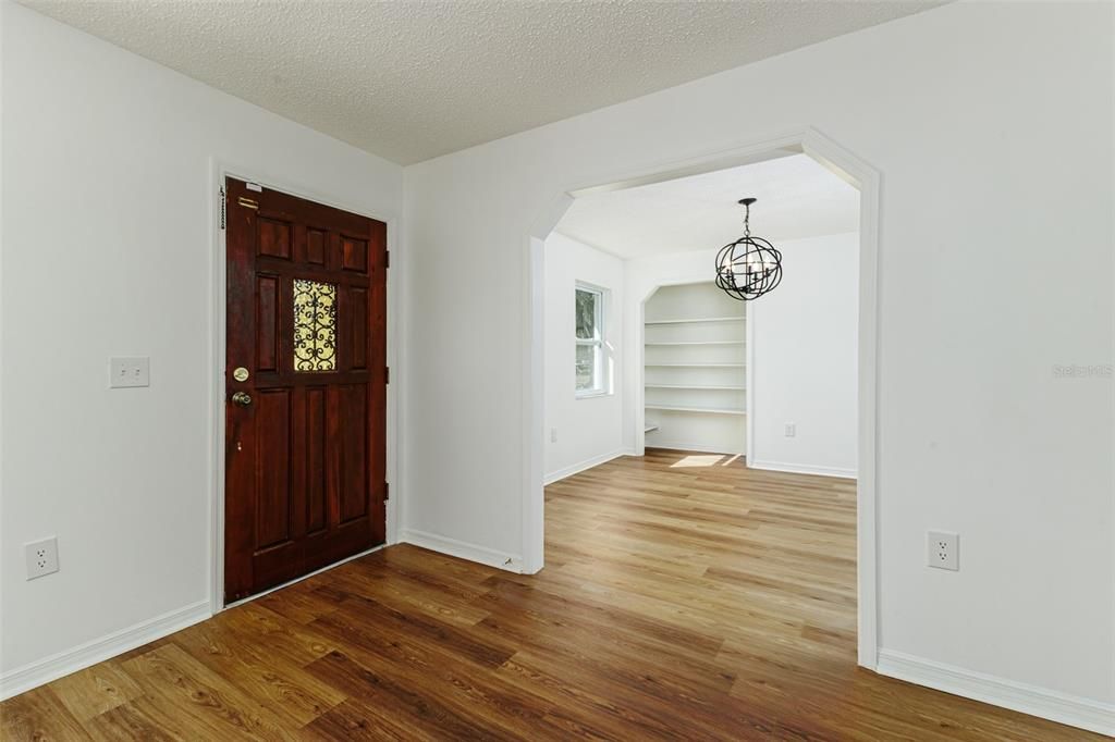 待售: $395,000 (3 贝兹, 3 浴室, 2922 平方英尺)