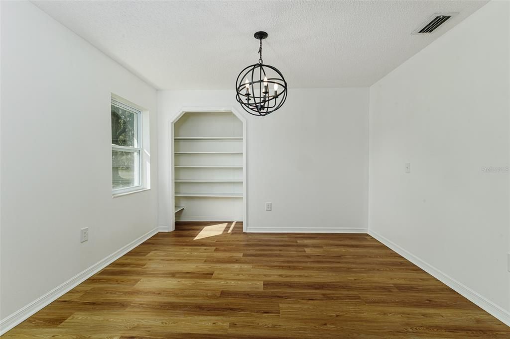 待售: $395,000 (3 贝兹, 3 浴室, 2922 平方英尺)