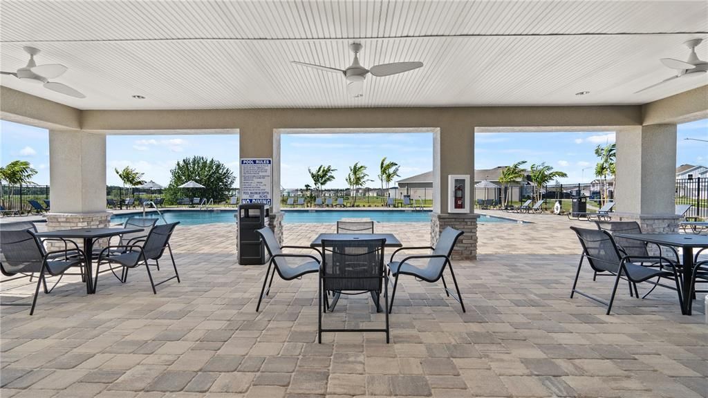 Active With Contract: $265,990 (3 beds, 2 baths, 1429 Square Feet)