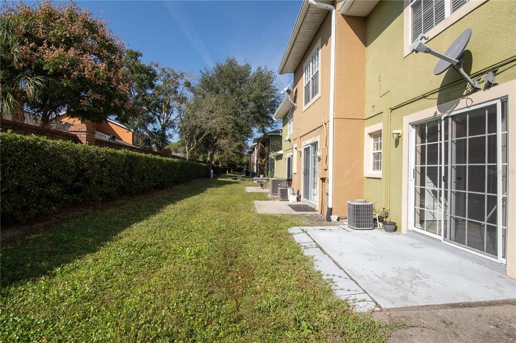 For Sale: $229,900 (2 beds, 1 baths, 960 Square Feet)