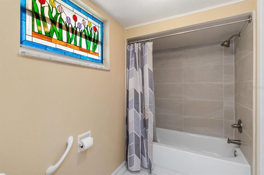 Active With Contract: $325,000 (2 beds, 2 baths, 1751 Square Feet)