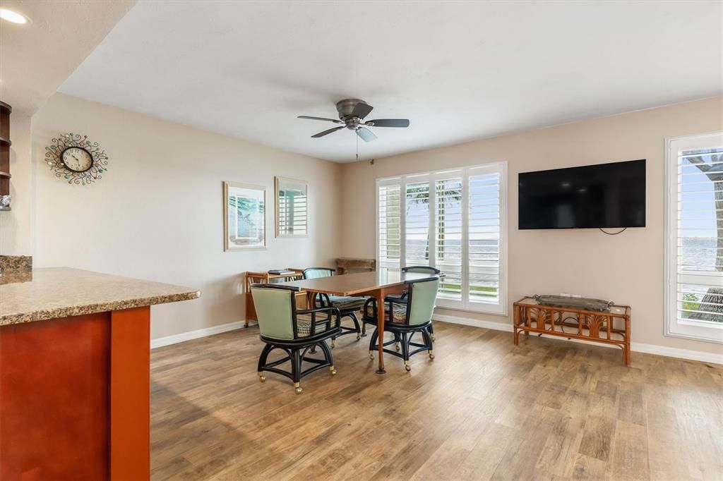 Active With Contract: $325,000 (2 beds, 2 baths, 1751 Square Feet)