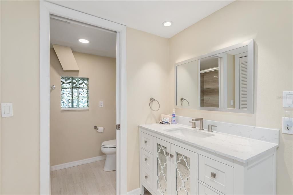 Active With Contract: $325,000 (2 beds, 2 baths, 1751 Square Feet)