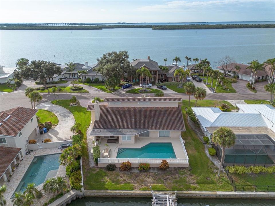 For Sale: $1,850,000 (5 beds, 4 baths, 3430 Square Feet)