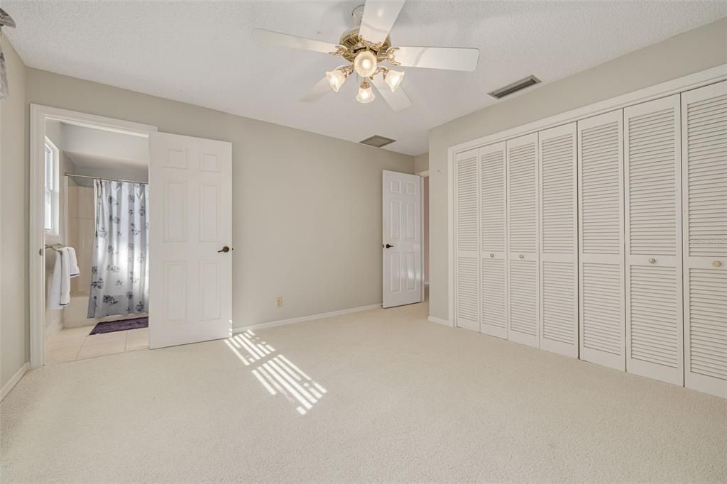 For Sale: $1,850,000 (5 beds, 4 baths, 3430 Square Feet)