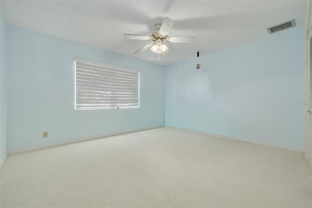 For Sale: $1,850,000 (5 beds, 4 baths, 3430 Square Feet)