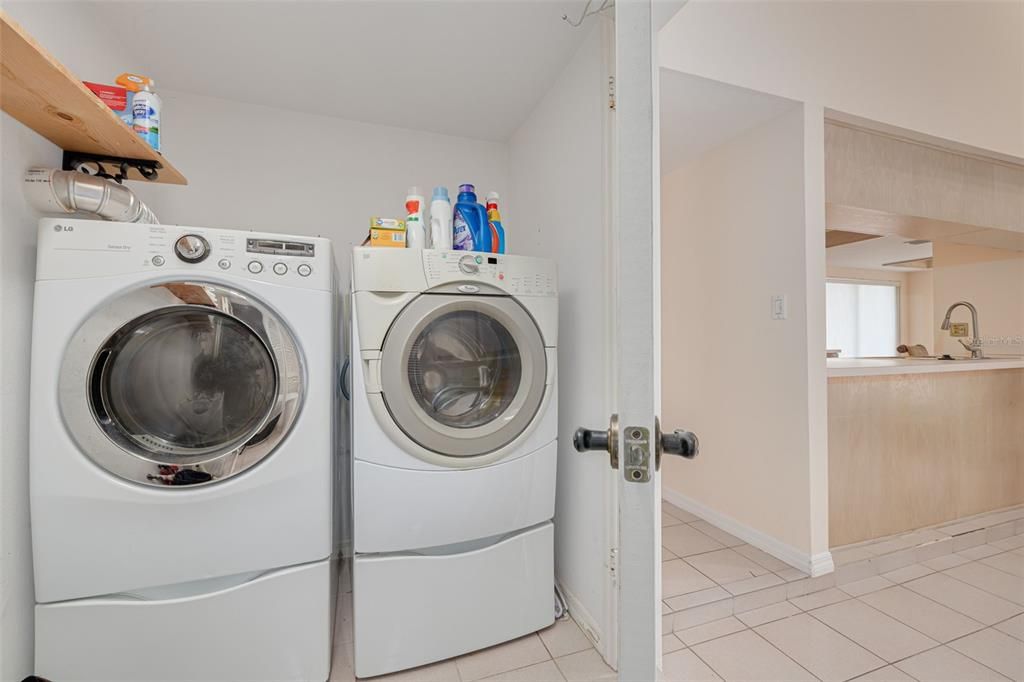 For Sale: $1,850,000 (5 beds, 4 baths, 3430 Square Feet)