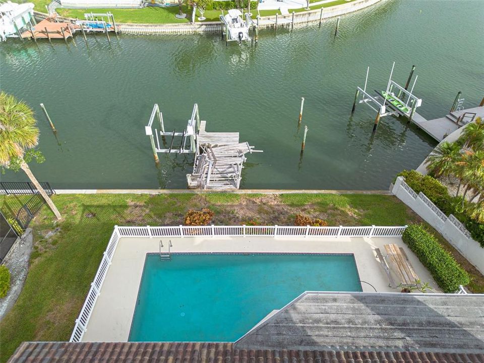 For Sale: $1,850,000 (5 beds, 4 baths, 3430 Square Feet)