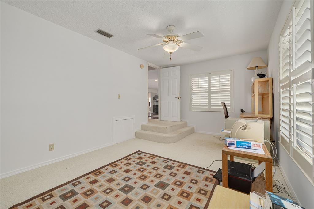 For Sale: $1,850,000 (5 beds, 4 baths, 3430 Square Feet)