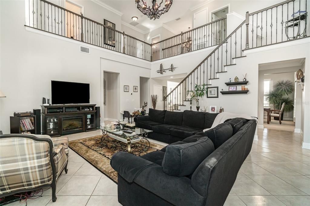 На продажу: $820,000 (5 спален, 3 ванн, 3345 Квадратных фут)