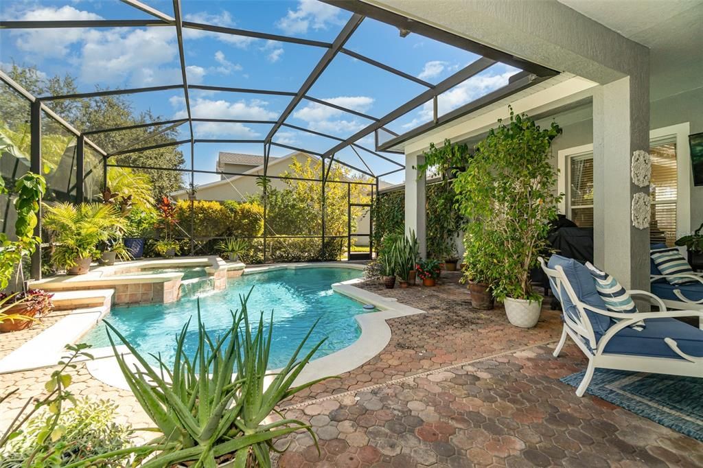 На продажу: $820,000 (5 спален, 3 ванн, 3345 Квадратных фут)