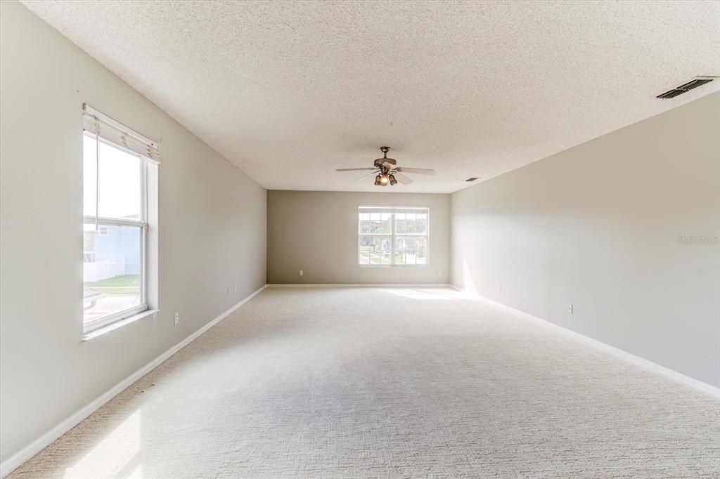 For Sale: $535,000 (4 beds, 3 baths, 3180 Square Feet)