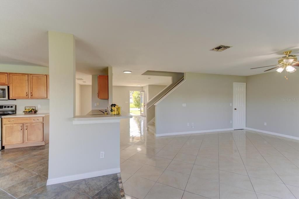 For Sale: $535,000 (4 beds, 3 baths, 3180 Square Feet)