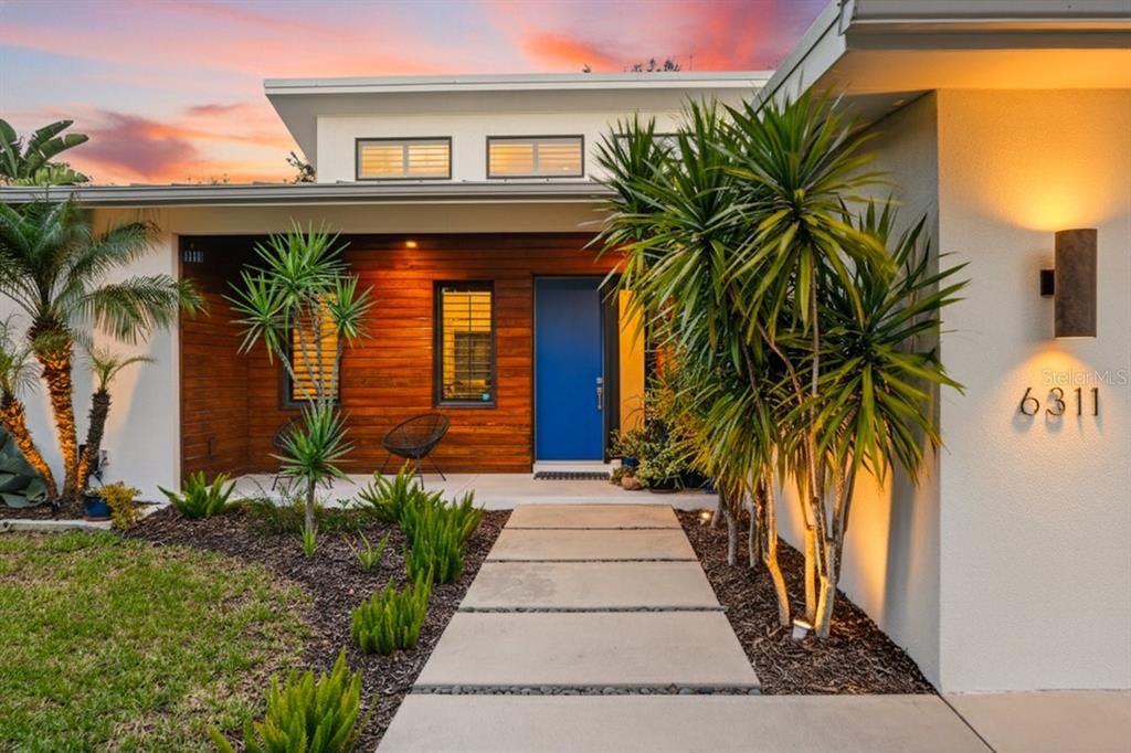 На продажу: $1,150,000 (3 спален, 2 ванн, 2440 Квадратных фут)