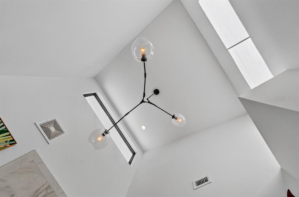 На продажу: $1,150,000 (3 спален, 2 ванн, 2440 Квадратных фут)