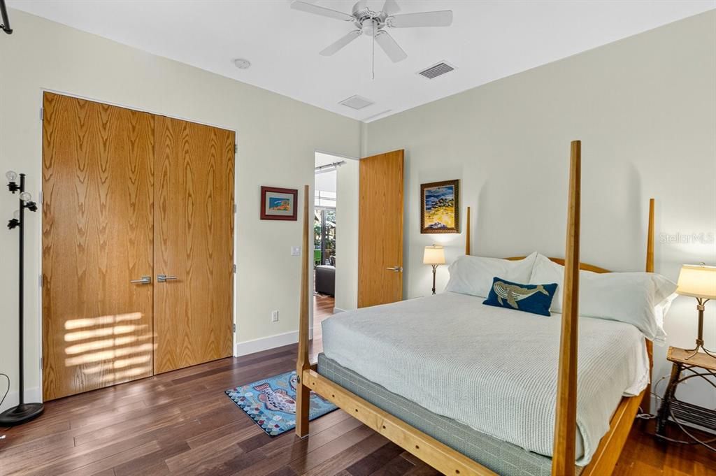 На продажу: $1,150,000 (3 спален, 2 ванн, 2440 Квадратных фут)