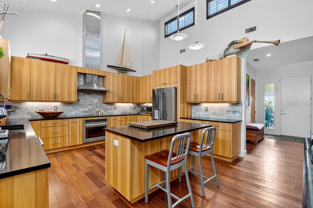 На продажу: $1,150,000 (3 спален, 2 ванн, 2440 Квадратных фут)