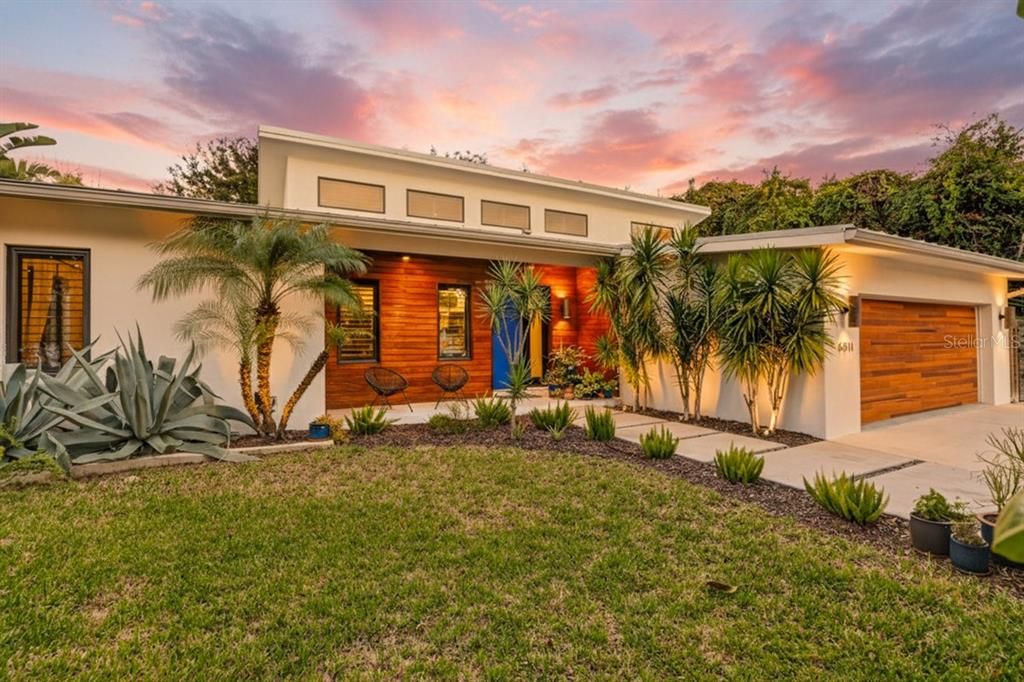 На продажу: $1,150,000 (3 спален, 2 ванн, 2440 Квадратных фут)