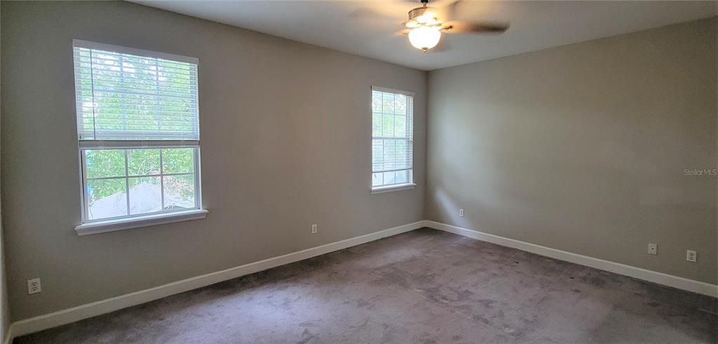 For Rent: $2,450 (3 beds, 2 baths, 1634 Square Feet)