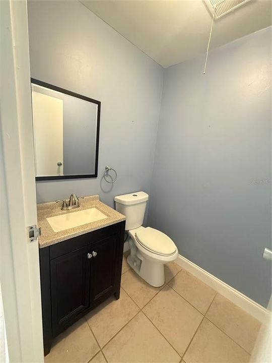 For Rent: $1,550 (1 beds, 1 baths, 800 Square Feet)