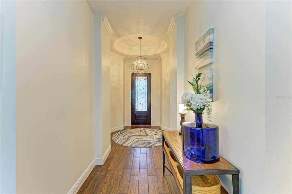 For Sale: $985,000 (3 beds, 2 baths, 2641 Square Feet)