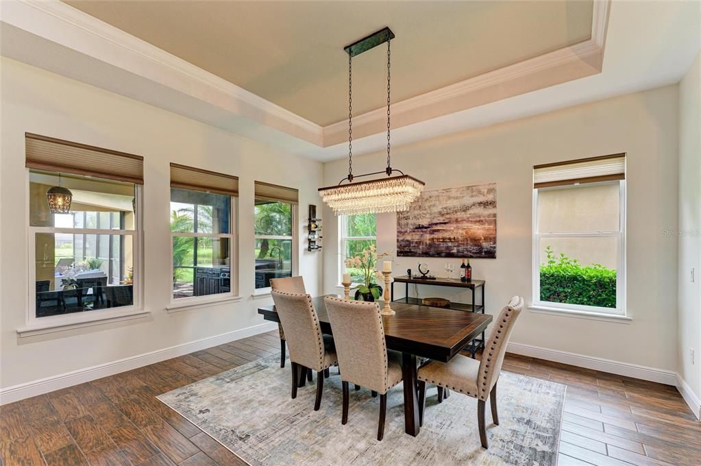 For Sale: $985,000 (3 beds, 2 baths, 2641 Square Feet)