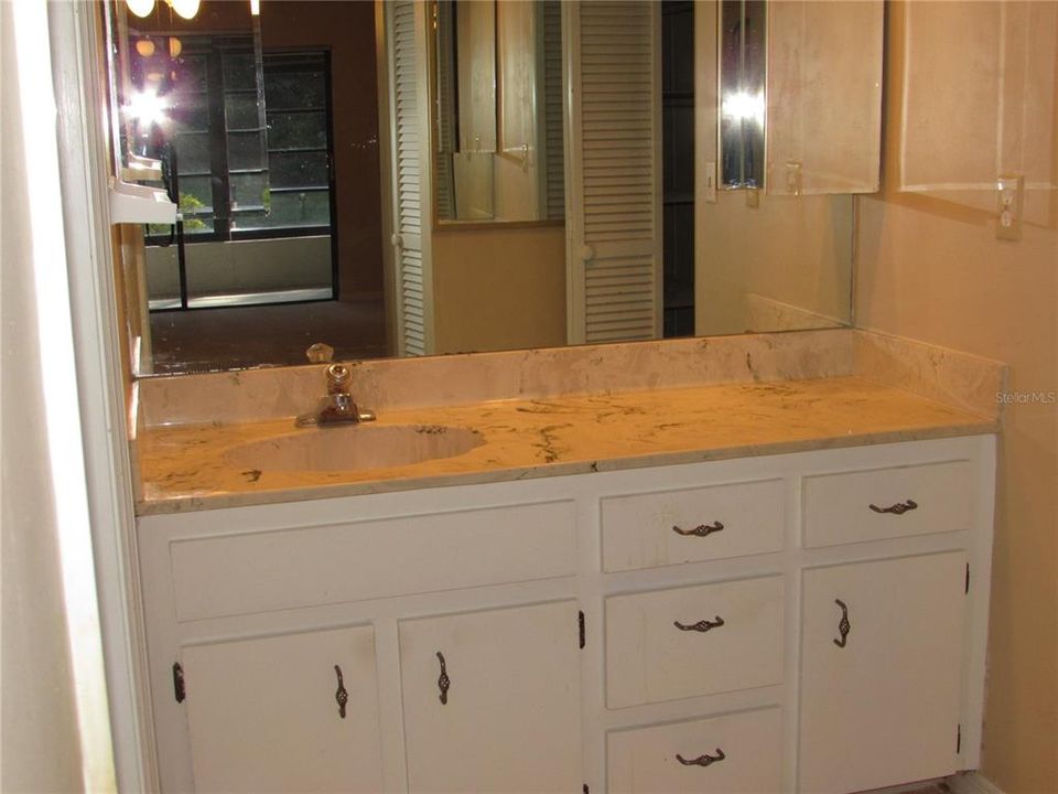 For Sale: $310,000 (3 beds, 2 baths, 2053 Square Feet)