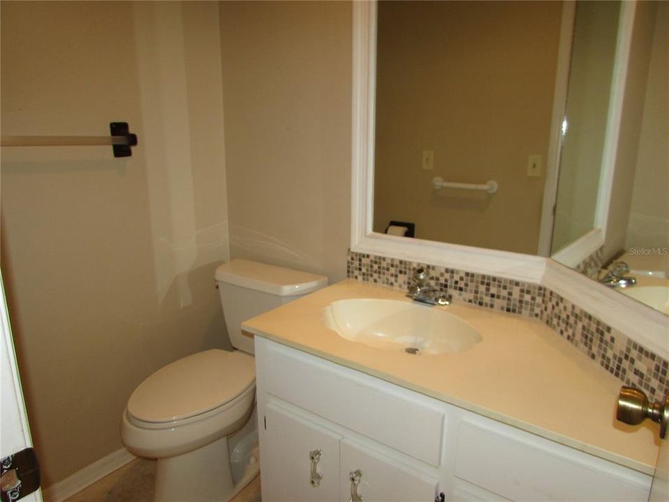 For Sale: $310,000 (3 beds, 2 baths, 2053 Square Feet)