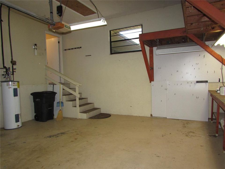 For Sale: $310,000 (3 beds, 2 baths, 2053 Square Feet)