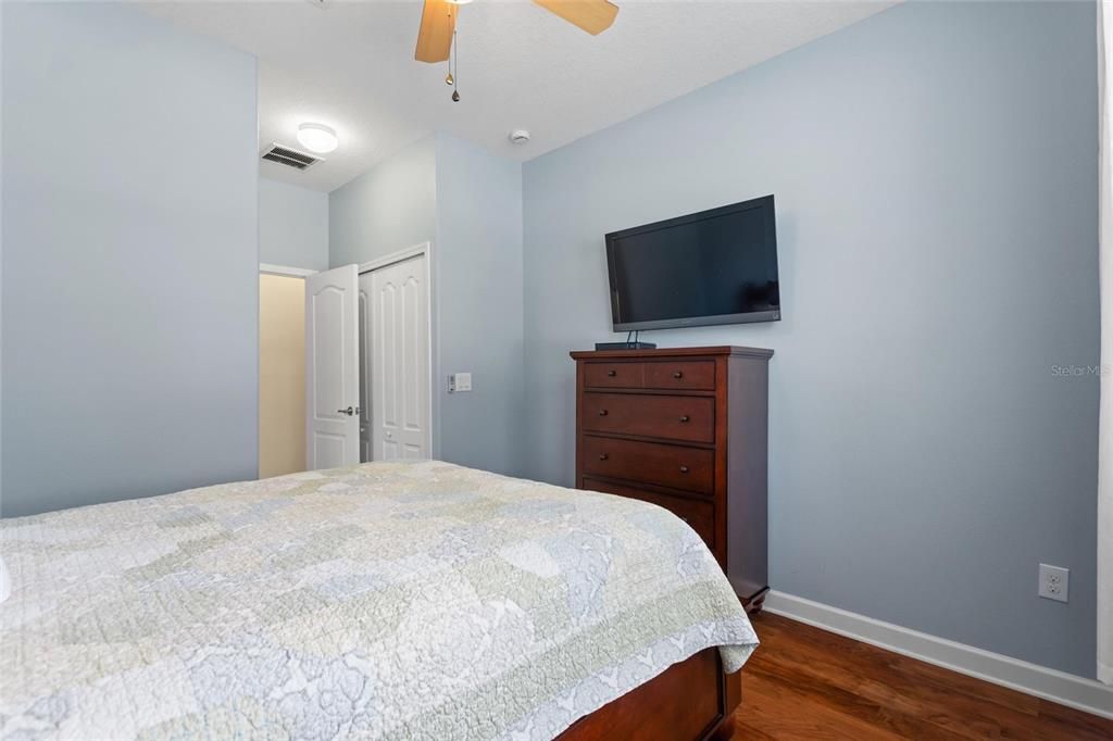 待售: $589,000 (4 贝兹, 3 浴室, 2287 平方英尺)