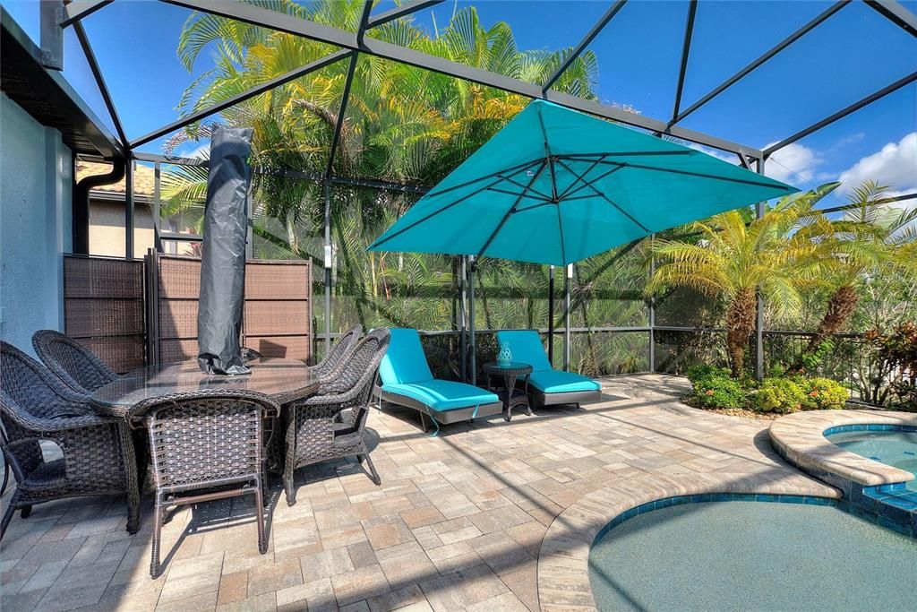 待售: $589,000 (4 贝兹, 3 浴室, 2287 平方英尺)