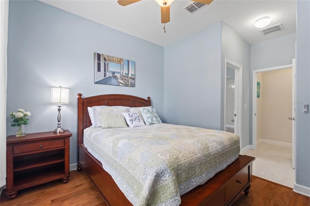 待售: $589,000 (4 贝兹, 3 浴室, 2287 平方英尺)