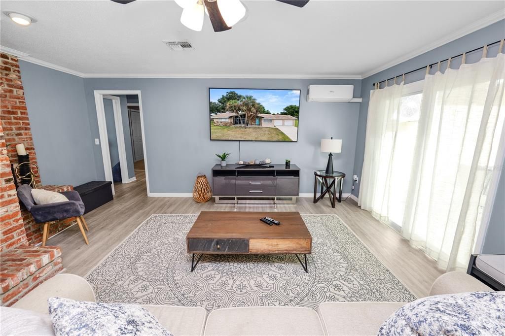 For Sale: $489,000 (3 beds, 2 baths, 2804 Square Feet)