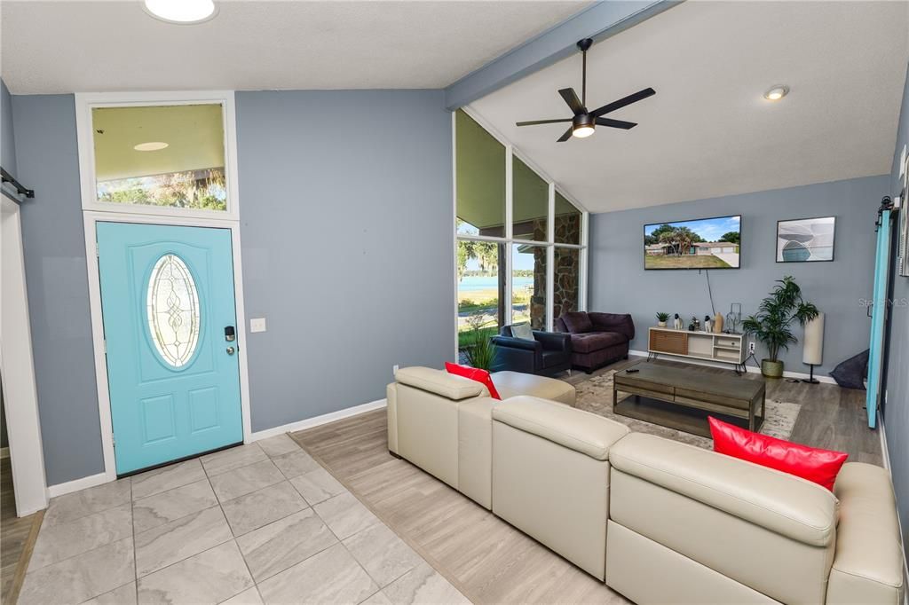 For Sale: $489,000 (3 beds, 2 baths, 2804 Square Feet)