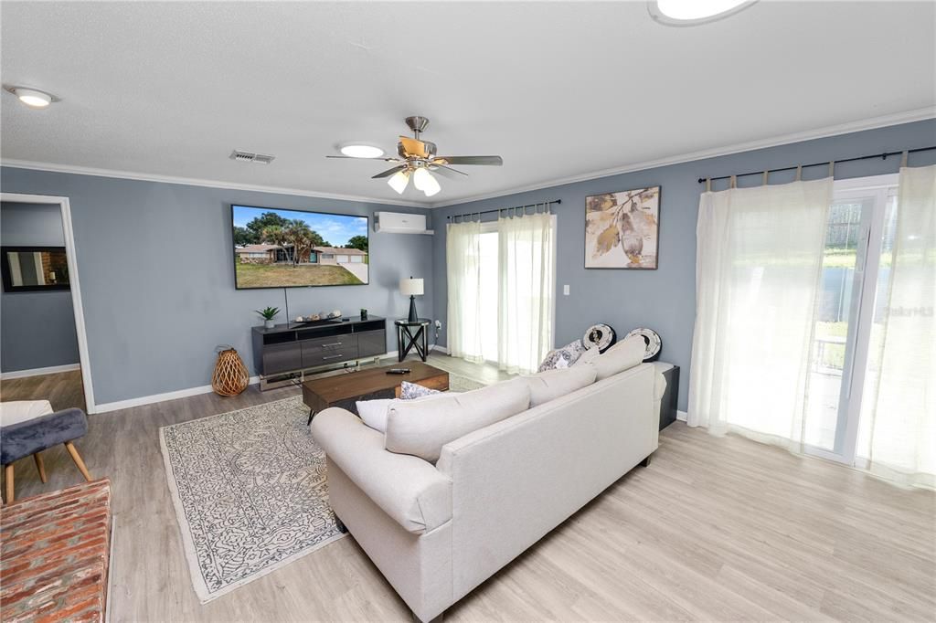 For Sale: $489,000 (3 beds, 2 baths, 2804 Square Feet)