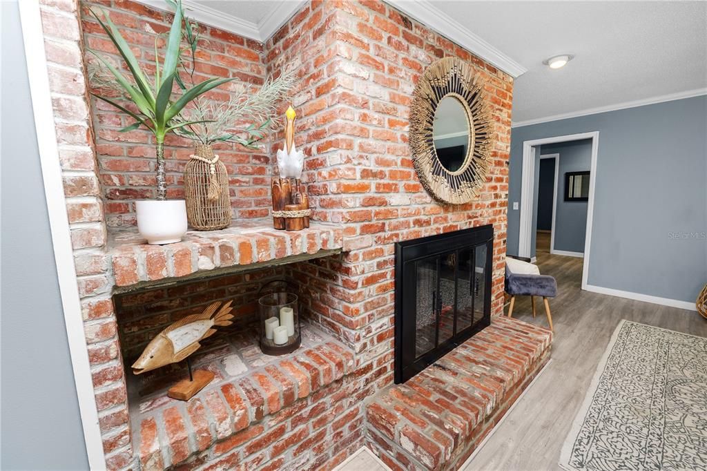 For Sale: $489,000 (3 beds, 2 baths, 2804 Square Feet)