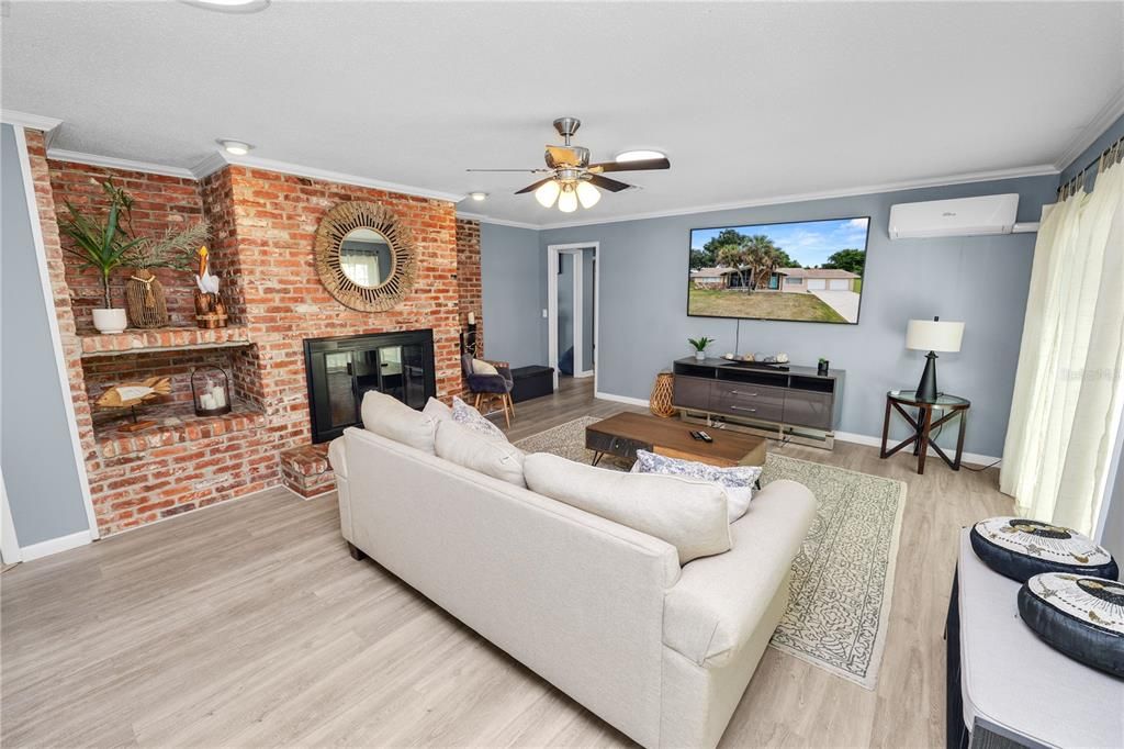 For Sale: $489,000 (3 beds, 2 baths, 2804 Square Feet)