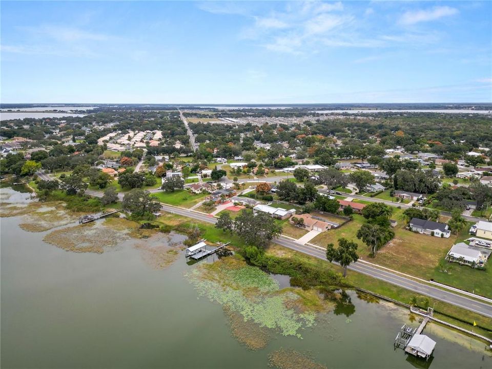 For Sale: $489,000 (3 beds, 2 baths, 2804 Square Feet)