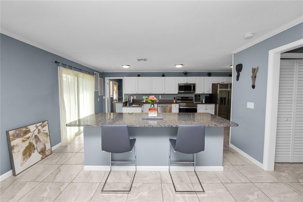 For Sale: $489,000 (3 beds, 2 baths, 2804 Square Feet)