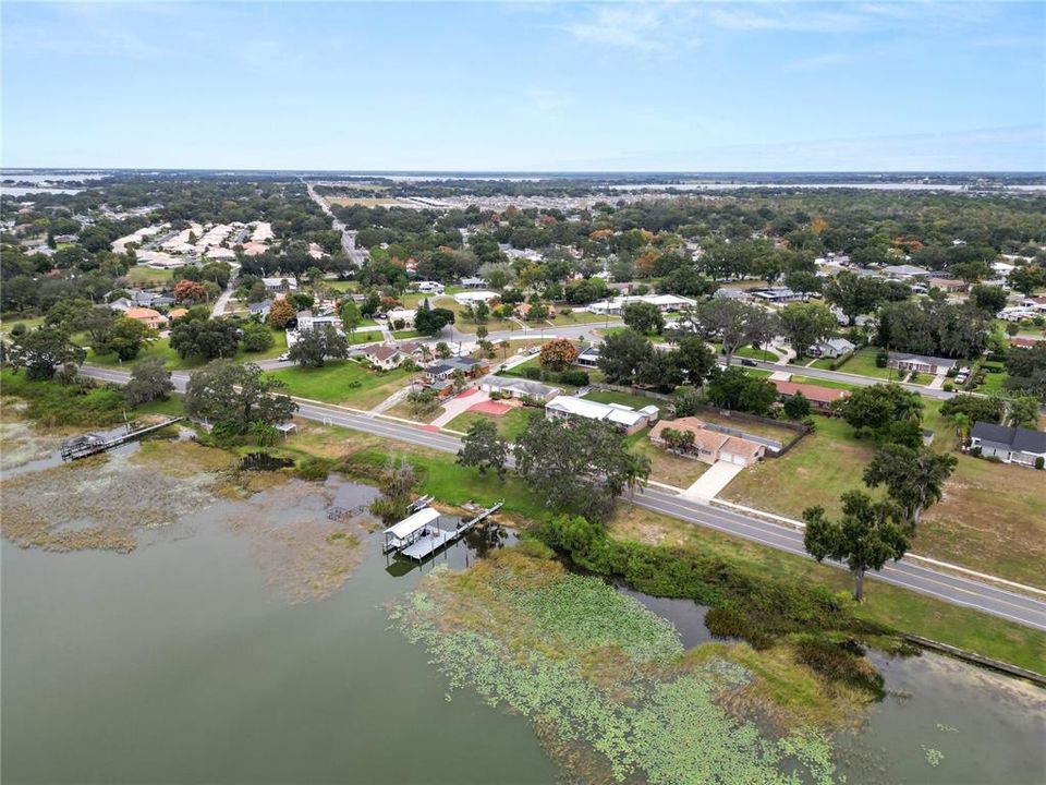 For Sale: $489,000 (3 beds, 2 baths, 2804 Square Feet)