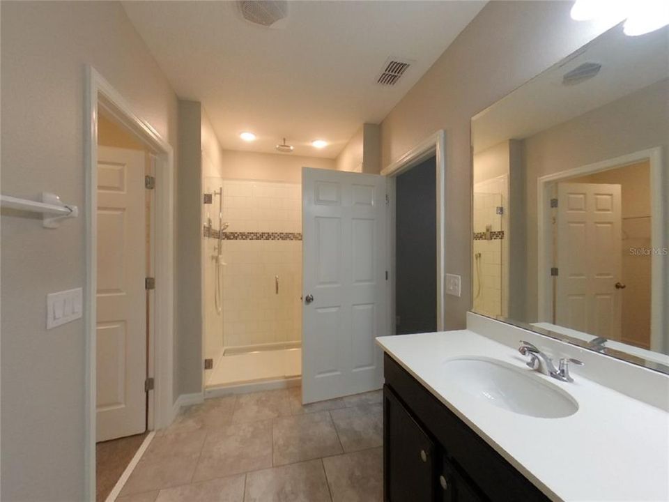 В аренду: $2,339 (3 спален, 2 ванн, 1723 Квадратных фут)