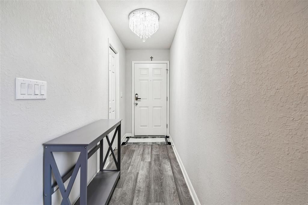 待售: $330,000 (3 贝兹, 2 浴室, 1492 平方英尺)