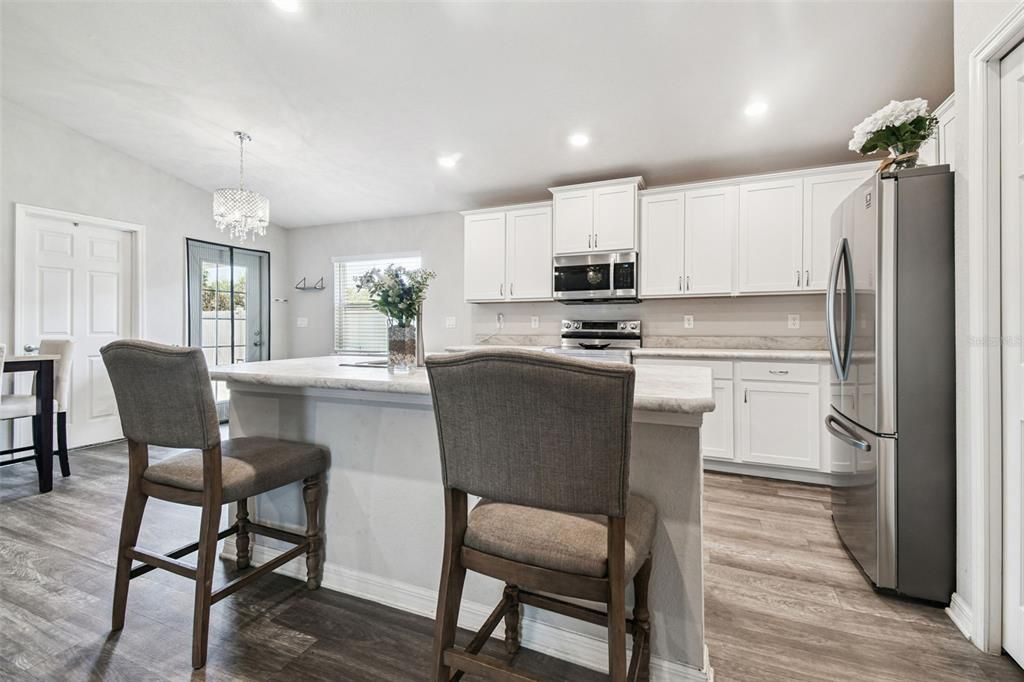 待售: $330,000 (3 贝兹, 2 浴室, 1492 平方英尺)