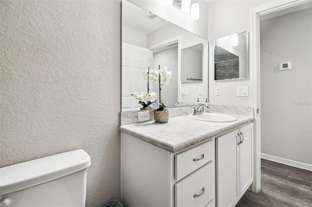 待售: $330,000 (3 贝兹, 2 浴室, 1492 平方英尺)